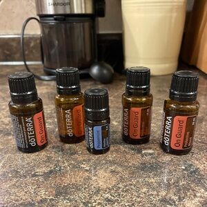 doTERRA ESSENTIAL OIL 15ML 4 “ON GUARD” PROTECTIVE BLEND & 1 5ML PEPPERMINT OIL